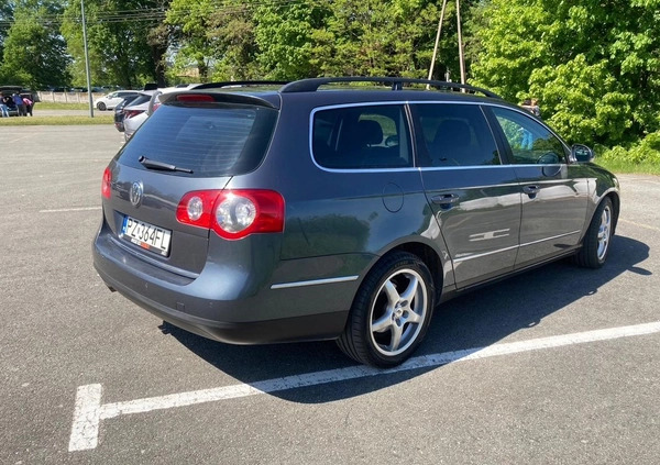 Volkswagen Passat cena 27900 przebieg: 304000, rok produkcji 2010 z Rawa Mazowiecka małe 172